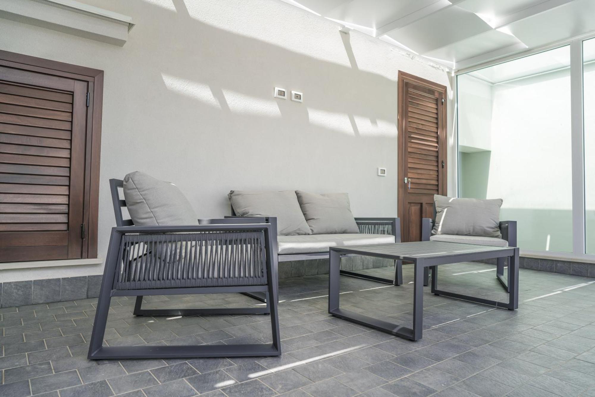 Casa Azzurra E Terrasini