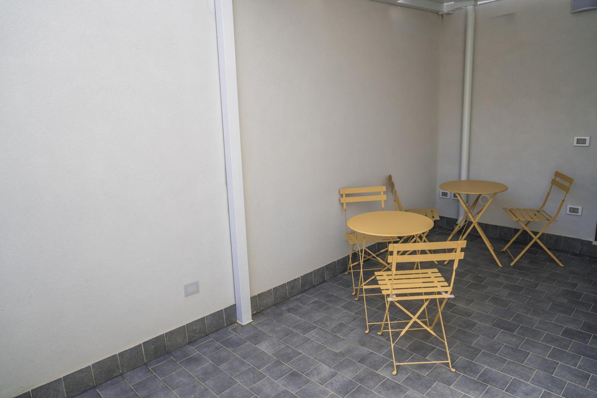 Casa Azzurra E *